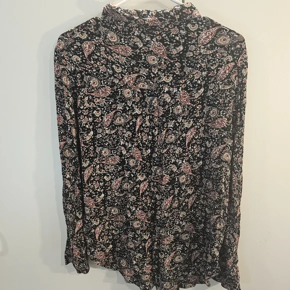 NATURAL LIFE Floral Blouse - Black and Pink - Picture 4 of 6